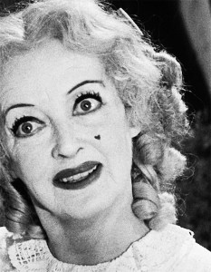 image: http://www.allure.com/beauty-trends/blogs/daily-beauty-reporter/2013/05/charlize-theron-makeup-snow-white-huntsman.html